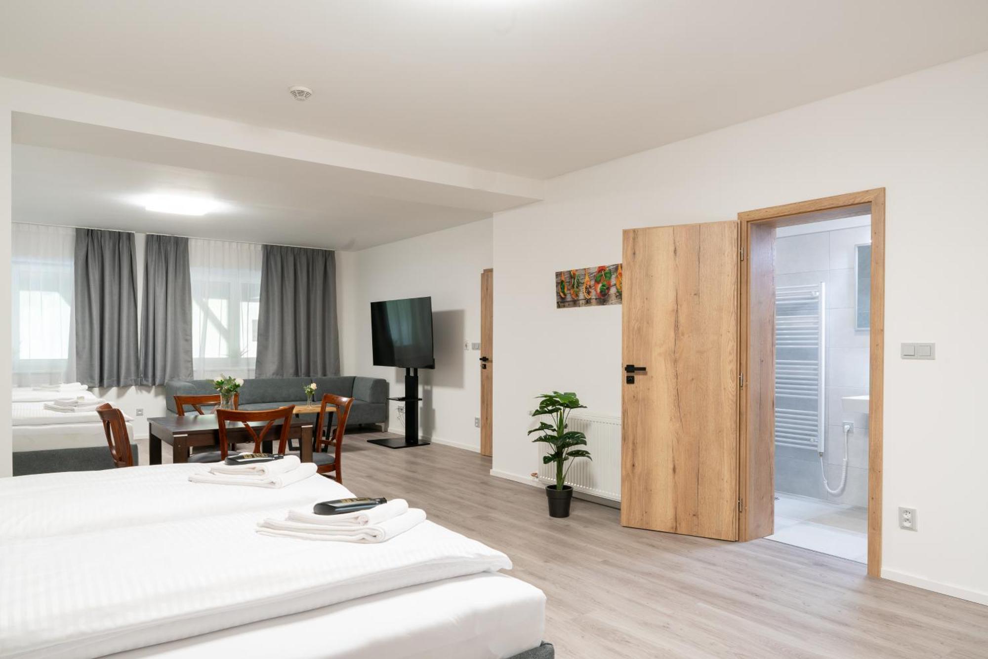 Apartmany Laguna Koprivnice Exterior photo